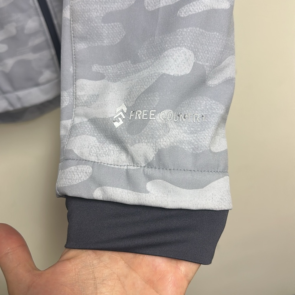 Soft shell jacket - Picture 2 of 4